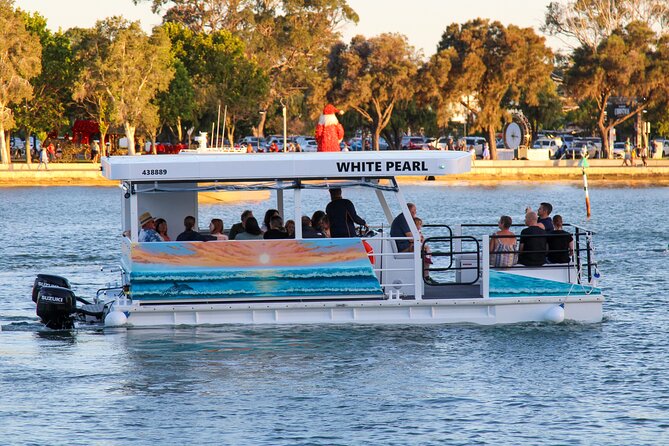 1 Hour Deluxe Scenic Dolphin Cruise - Mandurah Canals and Million-Dollar Homes: Watching the Neighborhood Water