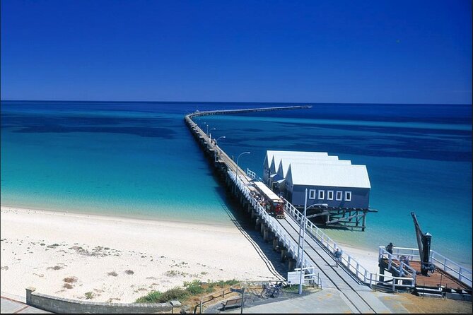 3 Day Pink Lake and Margaret River tour - Packing checklist that matters for WA summer sun and quick walks