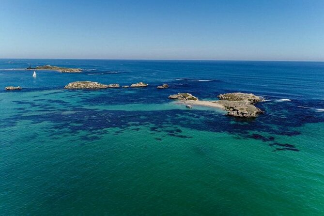 3 Island Wildlife Snorkel - Getting to the water: where you start and when