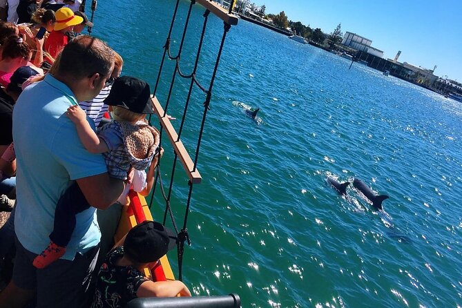 90 Minute Midweek Pirate Ship Scenic Cruise - A pirate ship cruise that’s built for easy Mandurah sightseeing