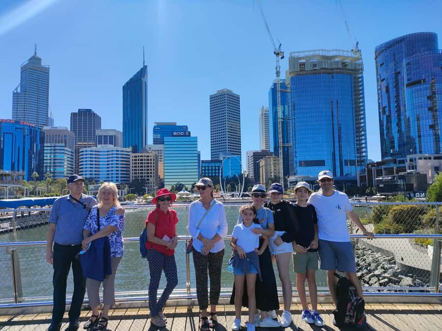 Discover Perth Walking Tour: History, Art, Sights + More! - Elizabeth Quay: Riverside Views and the Moment It All Makes Sense