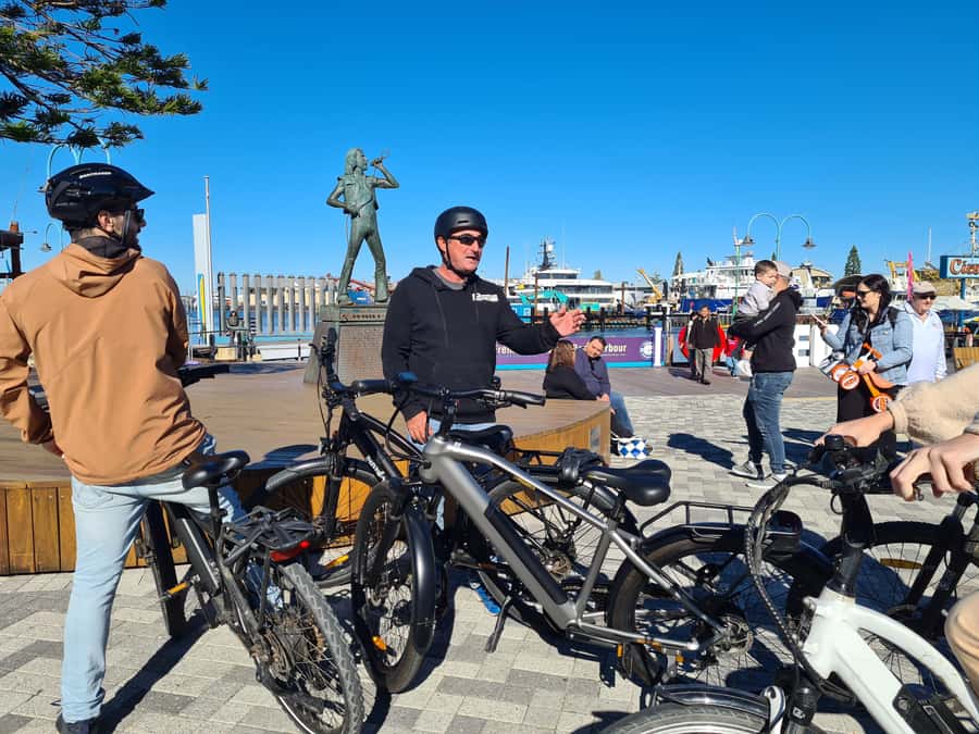 Fremantle: Historic Electric Bike Tour - A 4-hour plan that hits Fremantle’s biggest markers