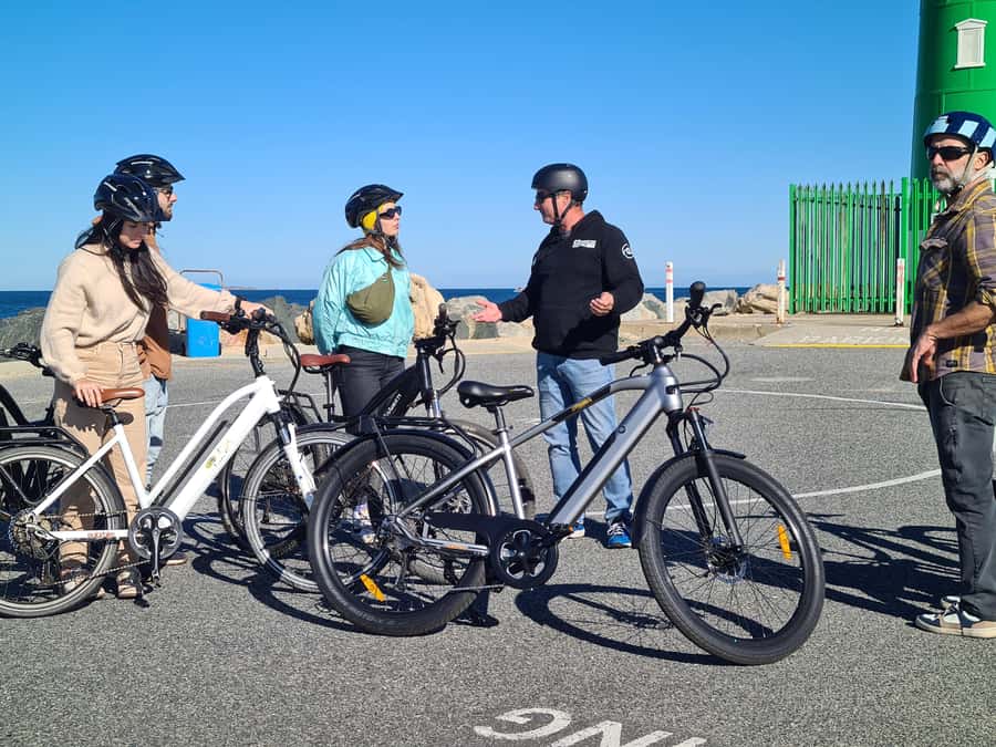 Fremantle: Historic Electric Bike Tour - Why the waterfront riding is more than a pleasant break