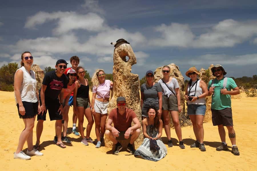 From Perth: Pinnacles Sunset and Stargazing Tour with Dinner - Key things to know before you go