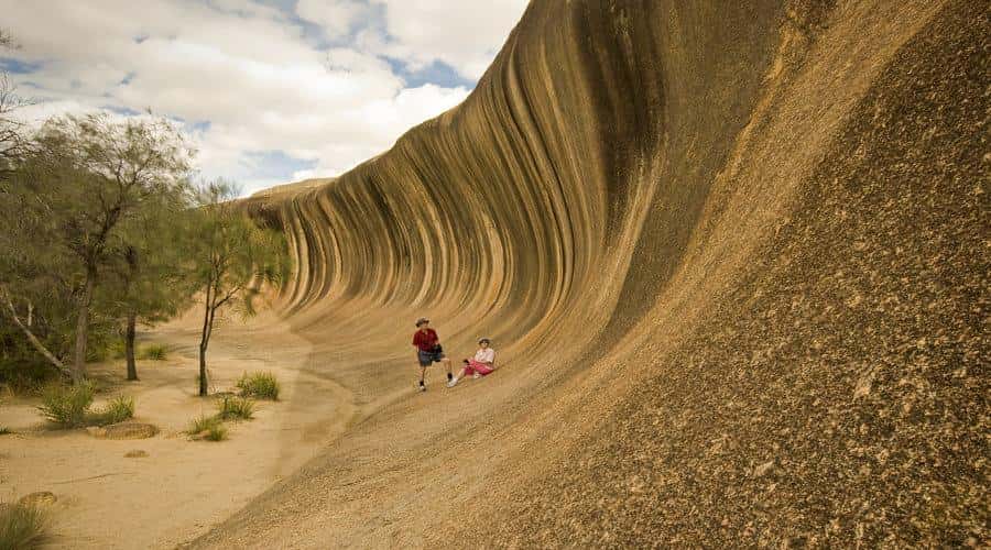 From Perth: Wave Rock, York and Aboriginal Cultural Tour - The Wheatbelt route: Dog Cemetery and Hippo’s Yawn make the drive memorable