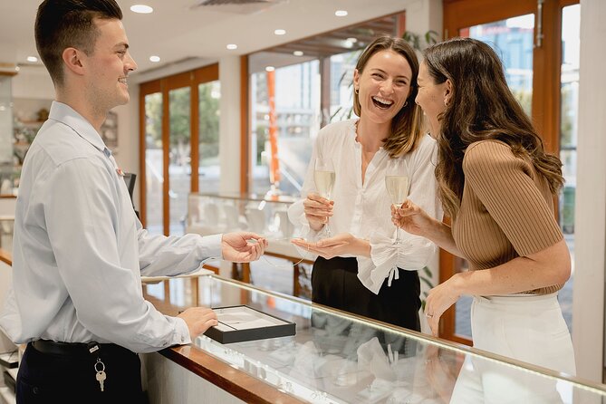 Harvest Your Own Pearl Private Experience - Perth - Why the private setup makes it better for couples