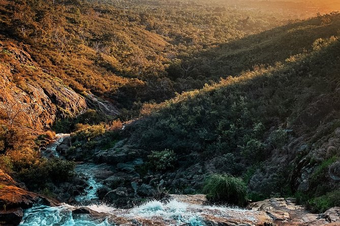 Lesmurdie Falls Scenic Sunset Guided Hike - Where the hike goes in Mundy Regional Park (and why the loop matters)