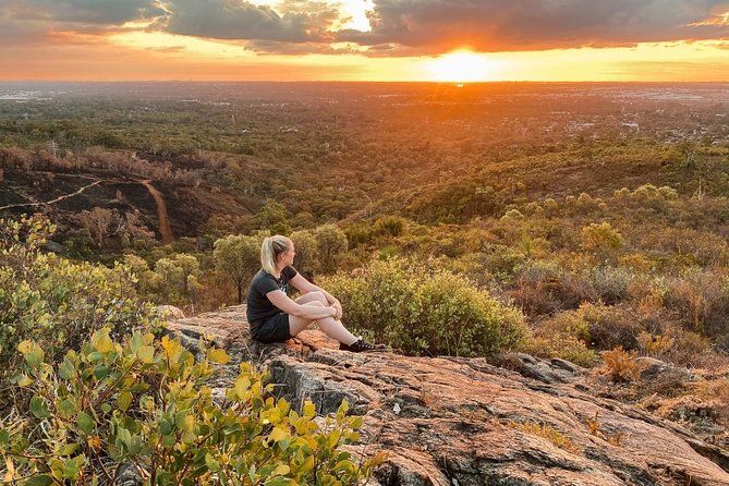 Lesmurdie Falls Scenic Sunset Guided Hike - Logistics you should plan around (meeting point, duration, and weather)