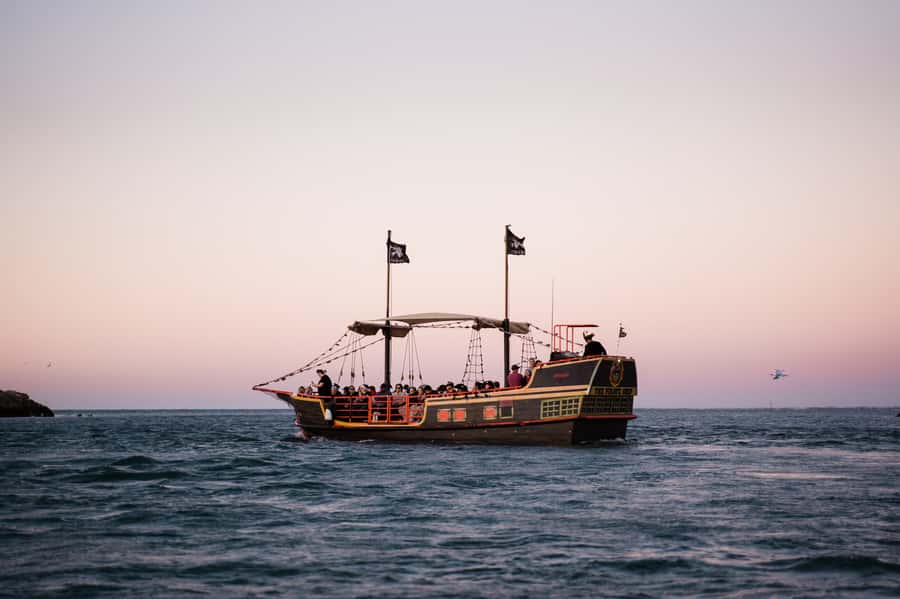 Mandurah: 1.5 Hour Sundowner Cruise - Why a 90-Minute Pirate Sundowner Works in Mandurah