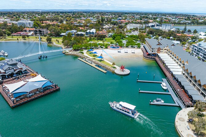 Mandurah Dolphin Cruise and Views - Peel-Harvey Estuary scale and the route from inland water to Indian Ocean