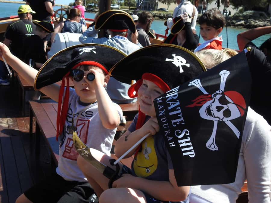 Mandurah Pirate Cruise - What this Mandurah Pirate Cruise is really like