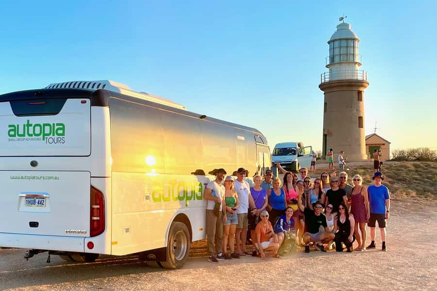 Perth: 7 Day Exmouth Explorer & Ningaloo Reef Return Perth - Ningaloo Reef from Coral Bay: snorkeling where the reef starts close to shore