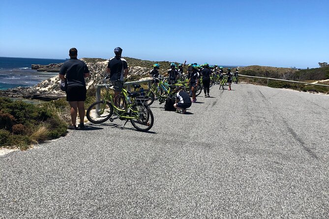Perth Electric Bike Tours - Riding the nature loop with guide Paul