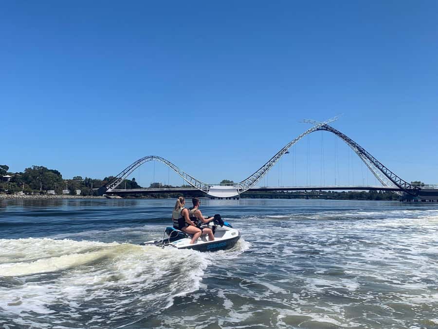 Perth: Guided Jet Ski Tour with Freestyle Session - Why Perth’s Swan River Works So Well for Jet Skiing