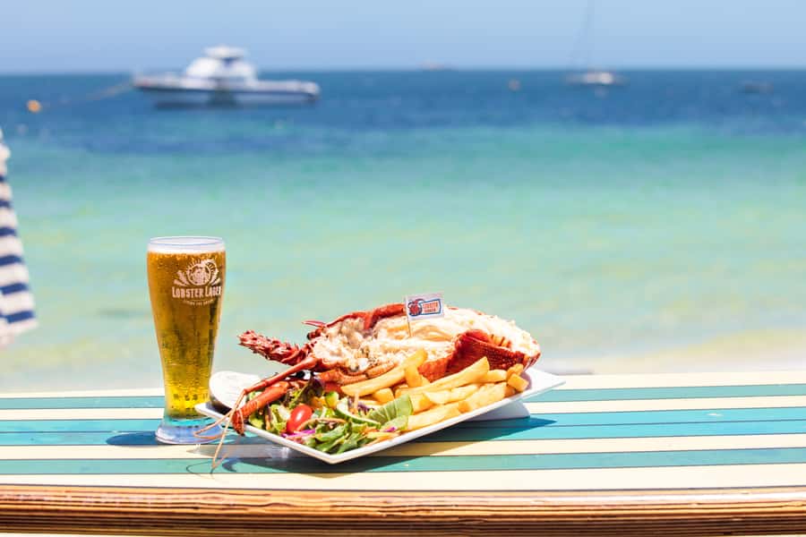 Perth: Pinnacles and Swan Valley Wine Day Tour with Lunch - Lunch at Lobster Shack: included, filling, and easy to choose