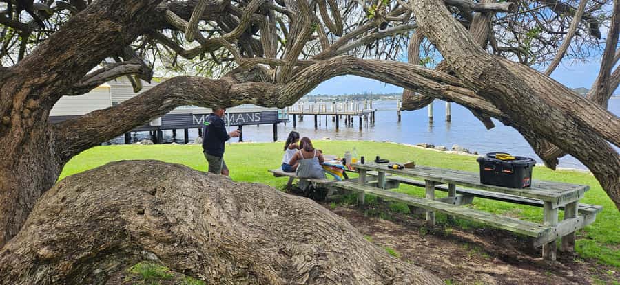 Perth: Swan River and Beaches of Perth Sunset Picnic Dinner - Practical tips so your sunset photos come out sharp