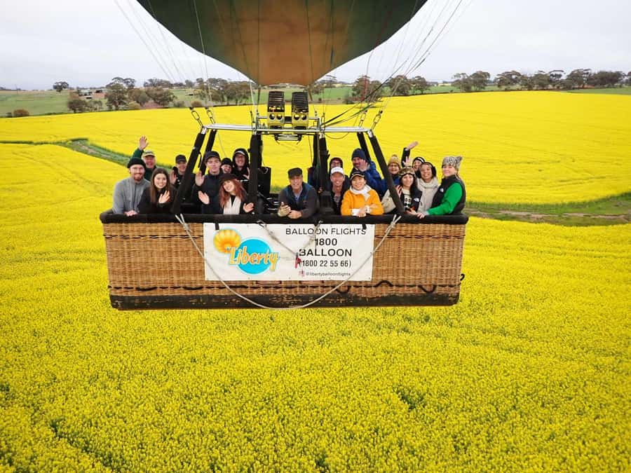 Perth to Northam: Balloon flight including shuttle bus - Key highlights worth waking up for
