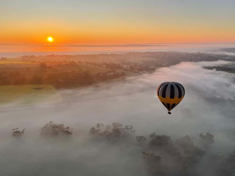 Perth to Northam: Balloon flight including shuttle bus - Should you book this Avon Valley sunrise hot air balloon flight?