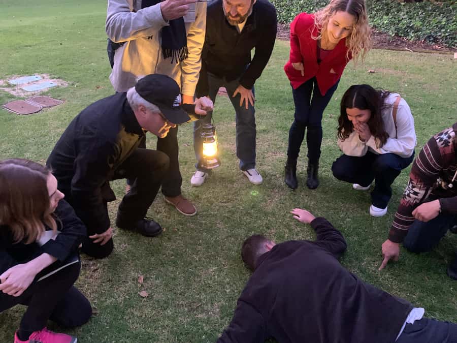 Perth: True Crime Guided Walking Tour - The 105-Minute Walk: How the Route Builds Suspense (Without Feeling Long)