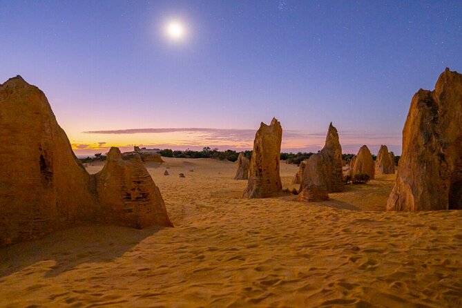 Pinnacles Desert Sunset Stargazing Adventure Tour from Perth - The Pinnacles at sunset: your main event, timed for color